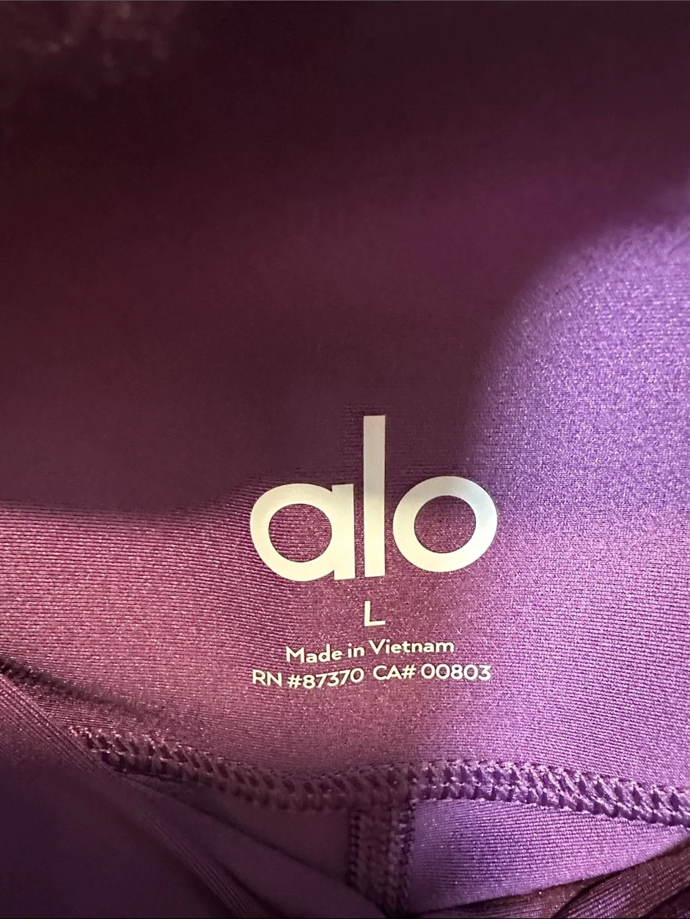 ALO Yoga Wide-Waist Plum Workout Leggings (08)